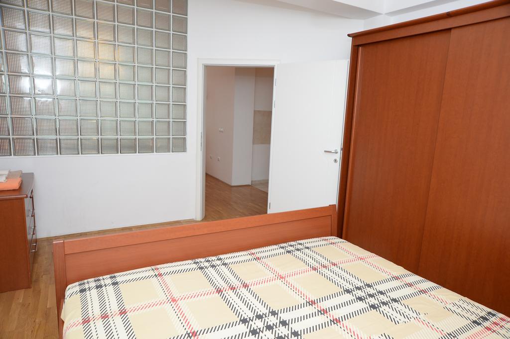 Exclusive Budget Apartments Skopje Ngoại thất bức ảnh