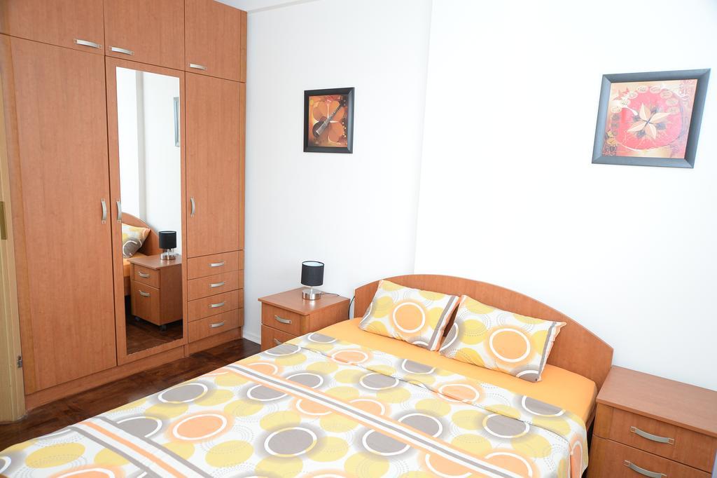 Exclusive Budget Apartments Skopje Ngoại thất bức ảnh