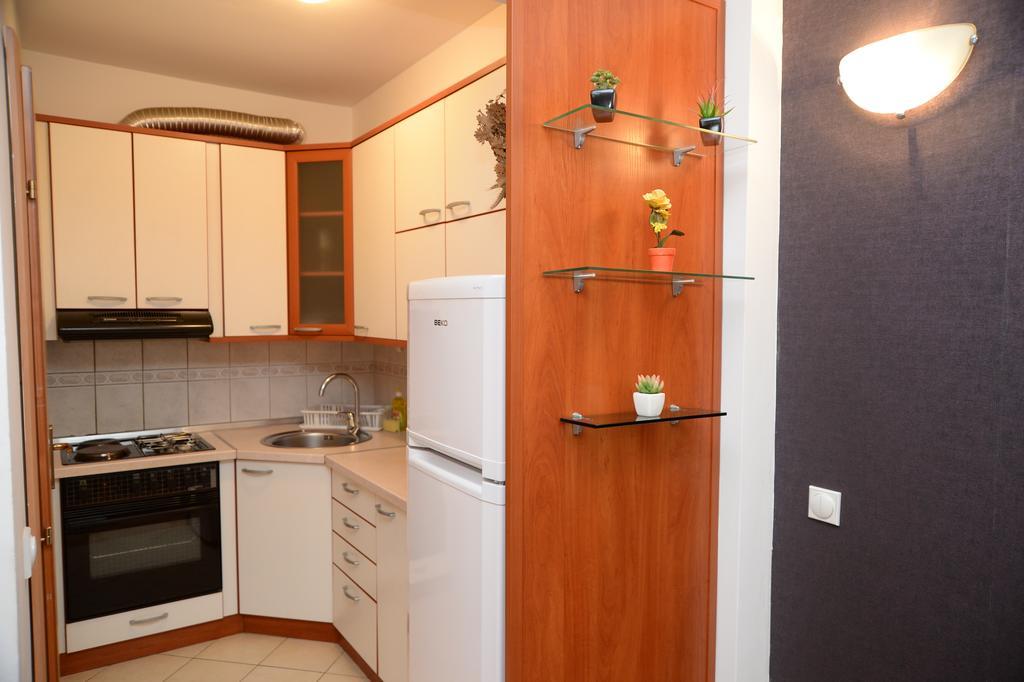 Exclusive Budget Apartments Skopje Ngoại thất bức ảnh