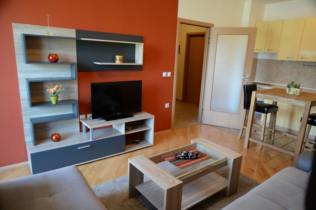 Exclusive Budget Apartments Skopje Ngoại thất bức ảnh